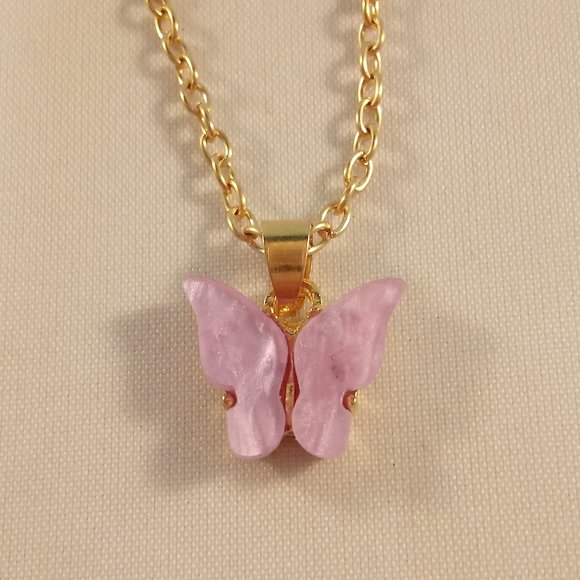 Gold Plated Pink Opal Resin Butterfly Pendant Chain Necklace 20" Womens - Picture 2 of 3
